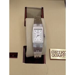 Seiko Ladies Rectangular Quartz Watch 2E20-5559 Silver Tone Japan Extra Links